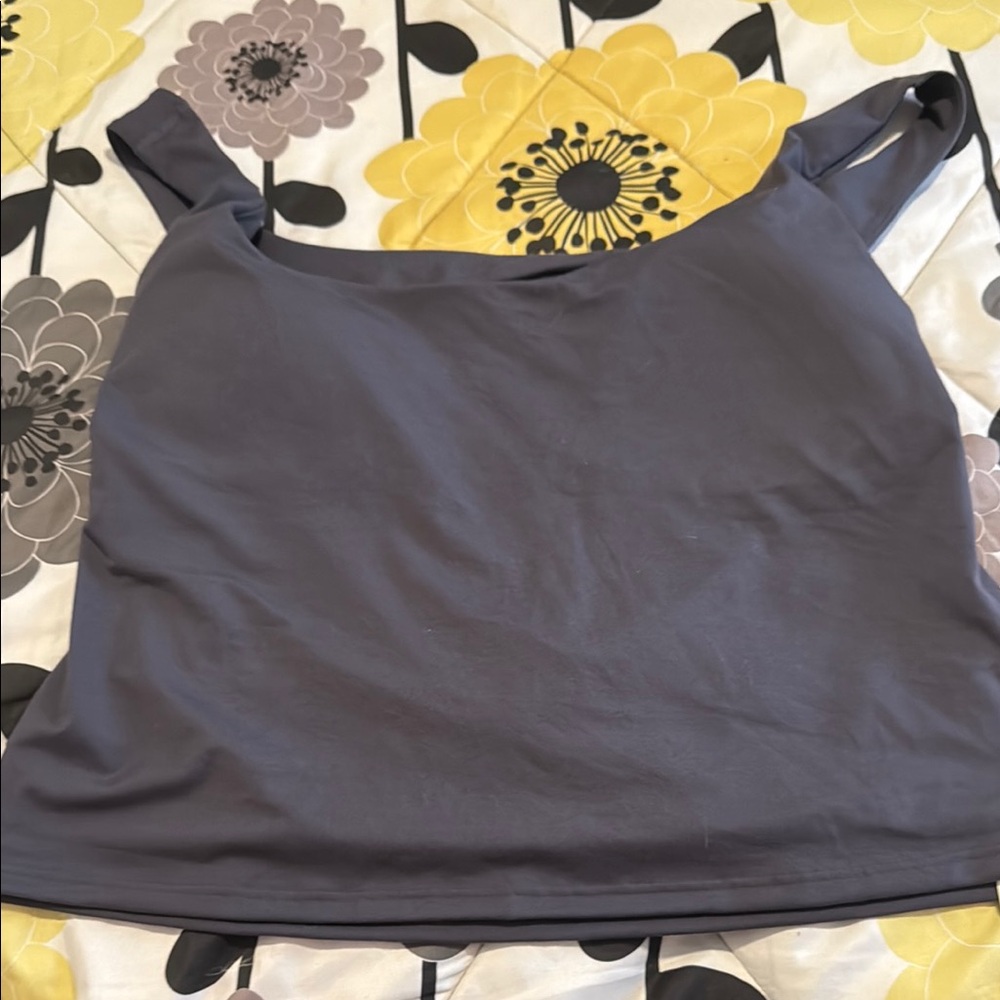Women's Gray Top